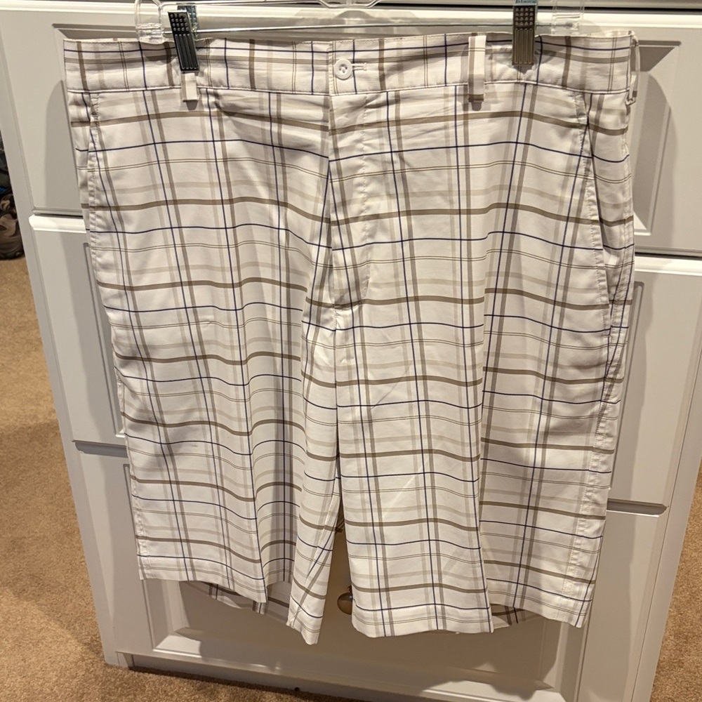 Men's Plaid Golf Shorts - White and Blue